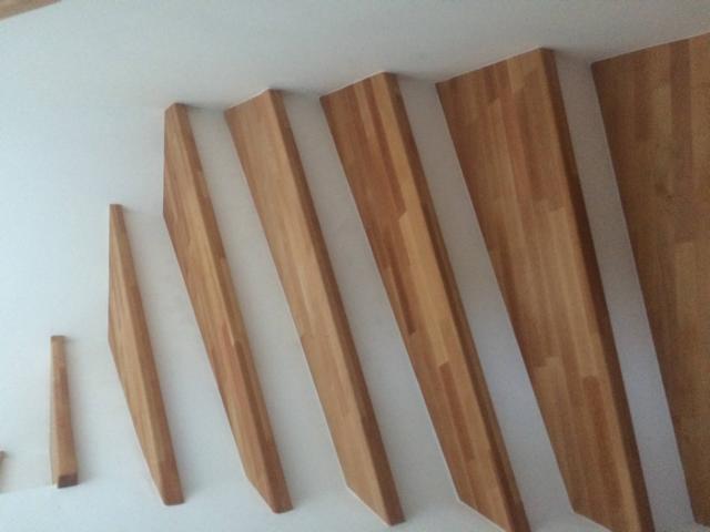 Buche massiv Holzstufen keigezinkt