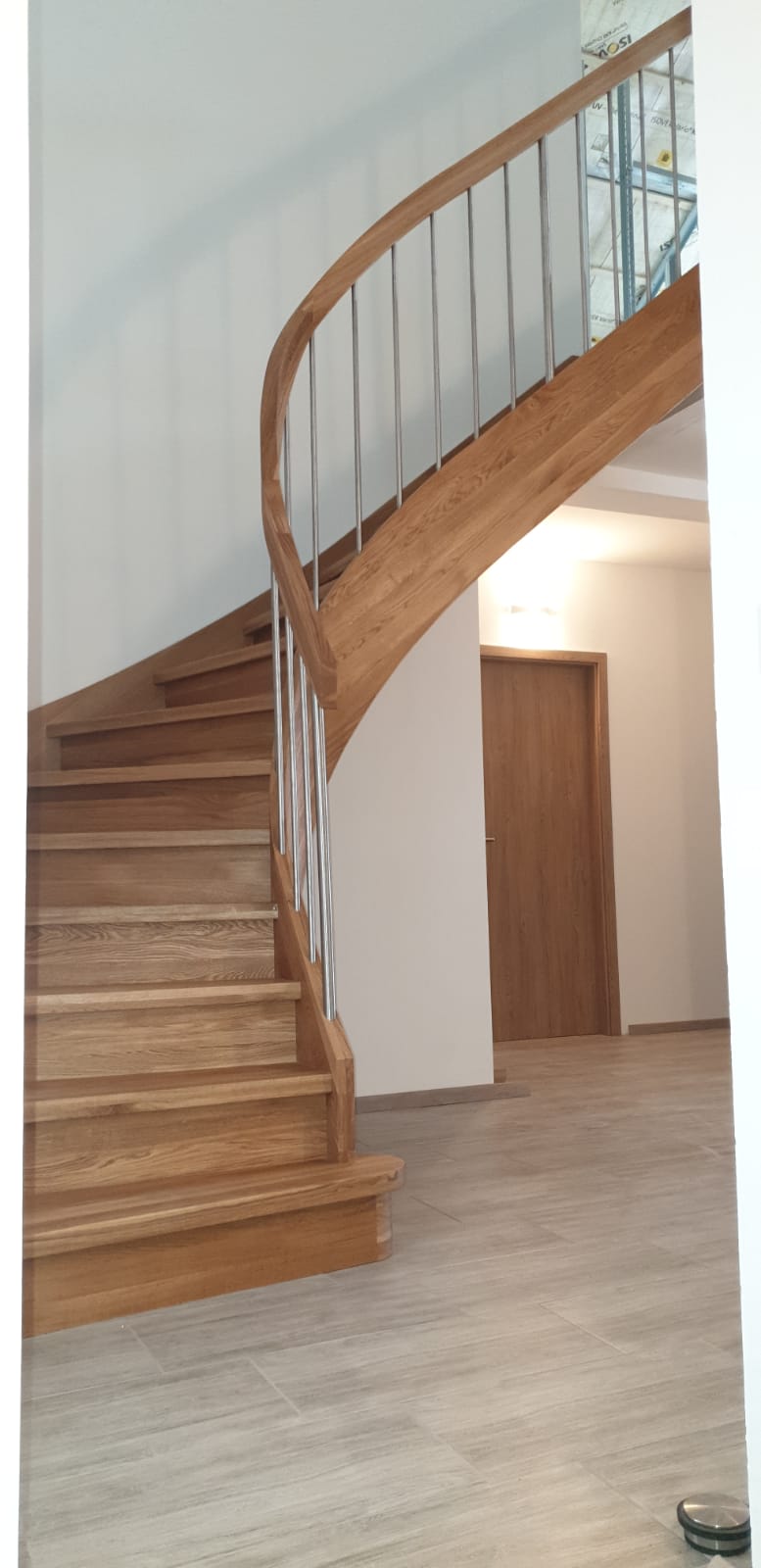 Freitragende Treppen